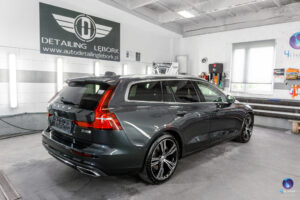 Auto detailing studio